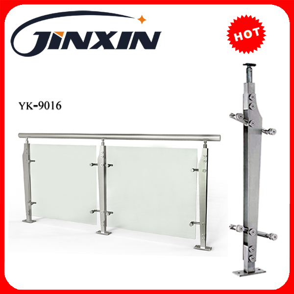 Hệ thống lan can inox- kính (YK-9016)